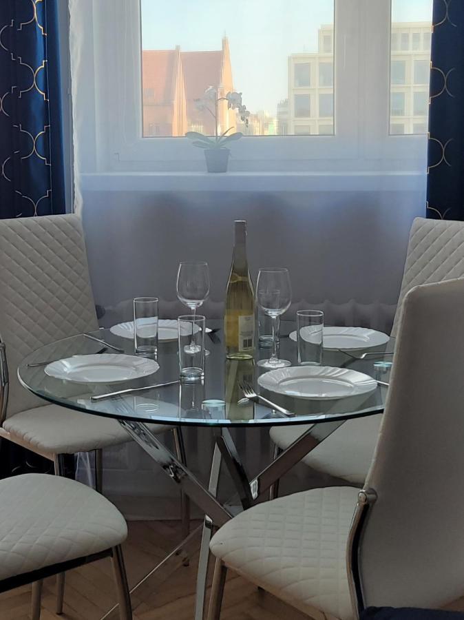 Lovely Flat In Heart Of Wrocław Exteriör bild